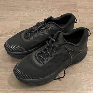 Men’s Hoka Black/Black running shoes